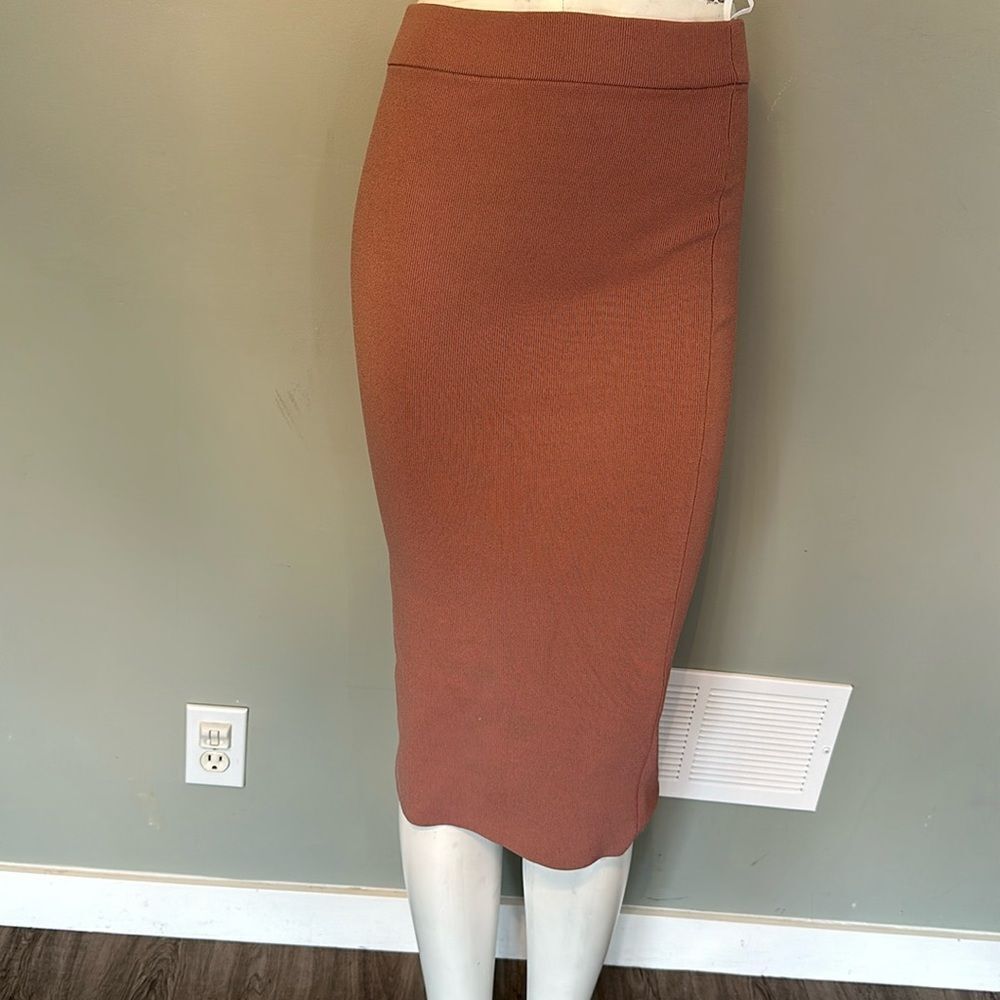 Babaton Mauve Earth Tube Skirt ! NEW